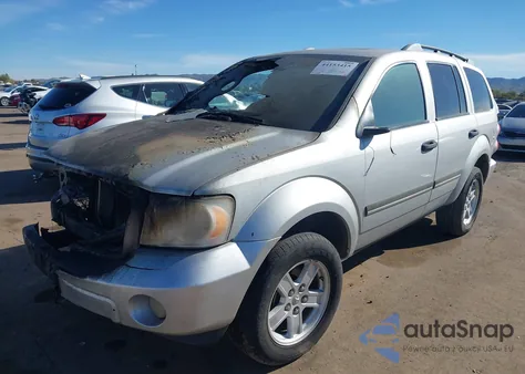 2008 Dodge Durango Slt z USA, uszkodzony, nr VIN 1D8HB48NX8F155234